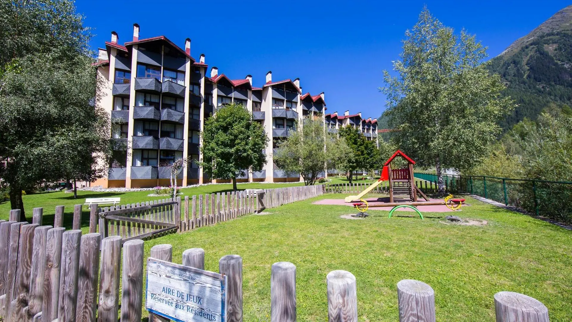 Apartment Residence Grand Roc - Ancolies 348 - Happy Rentals Chamonix